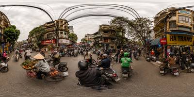 Hanoi'nin Kalabalık Sokakları